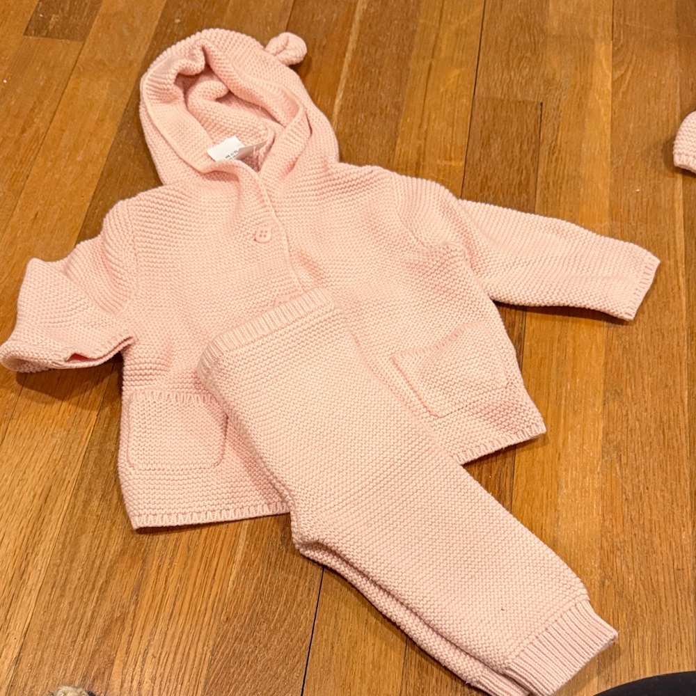 GAP Soft Pink Baby Bear Cardigan Set